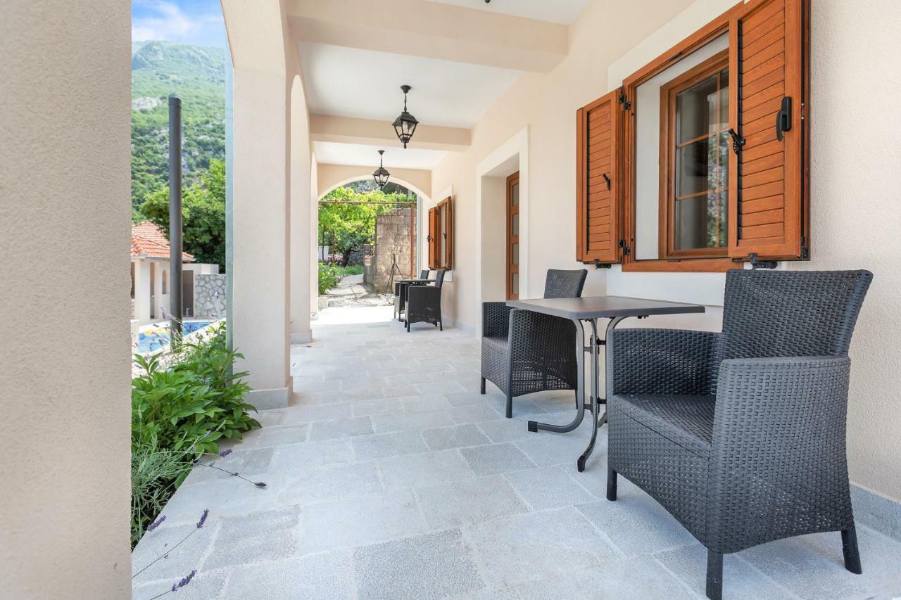 Apartments Mezini 11 Kotor Exterior foto